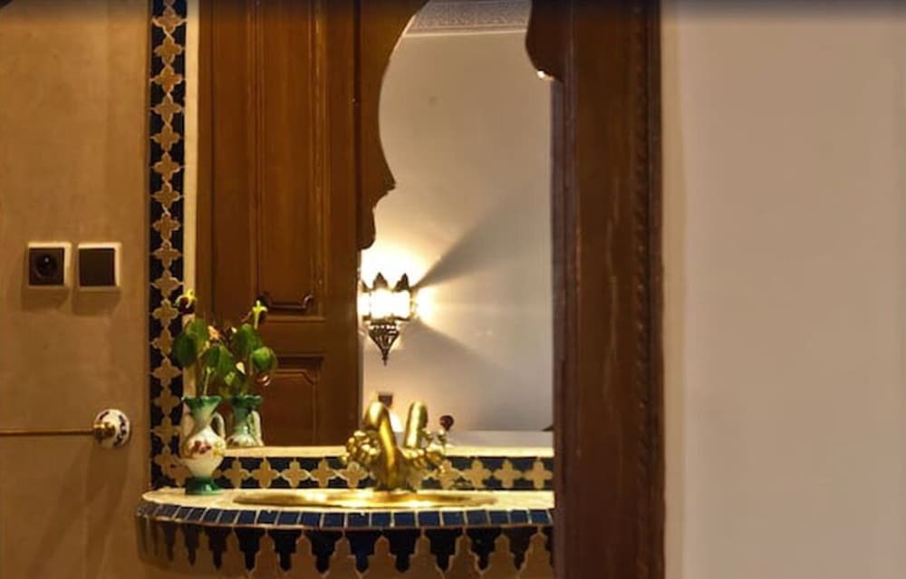 Riad Tidar 10/65