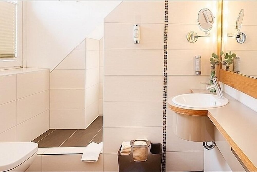 Exclusive, Studio, 2 Queen Beds, Lake View