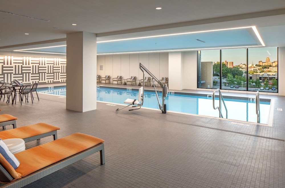 Hilton Des Moines Downtown 32/70