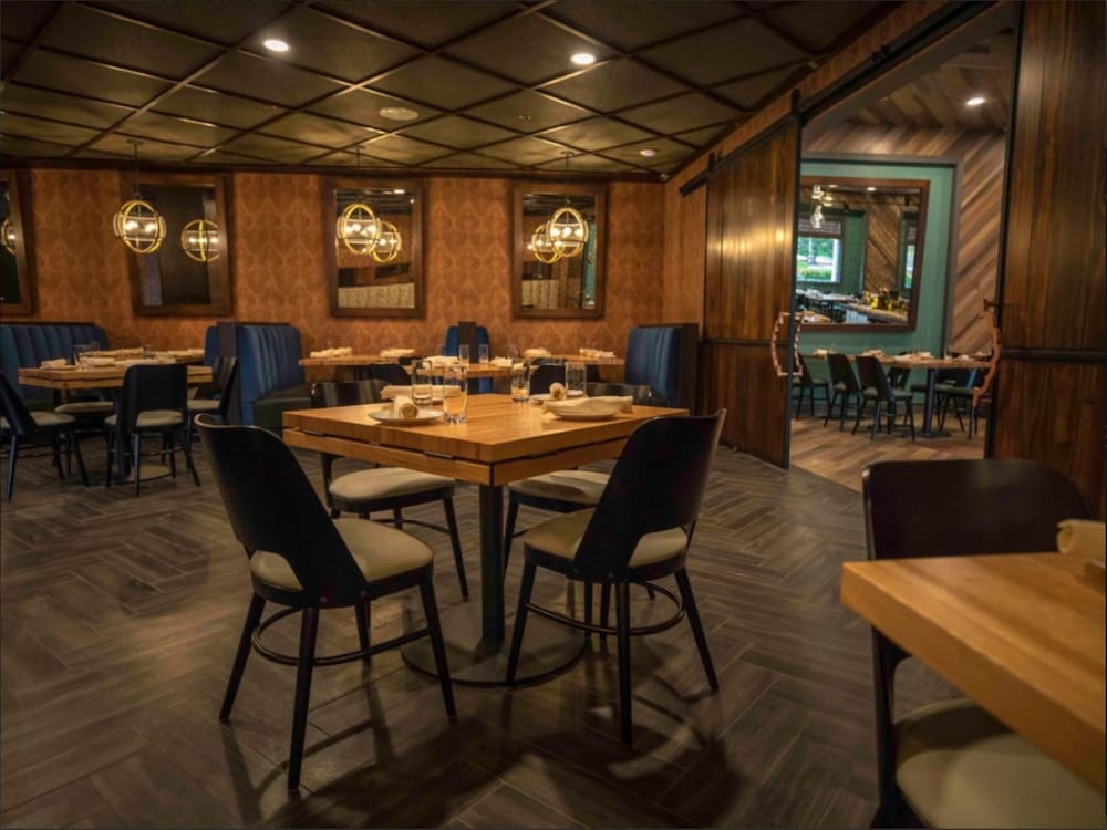 restaurant-cafeteria