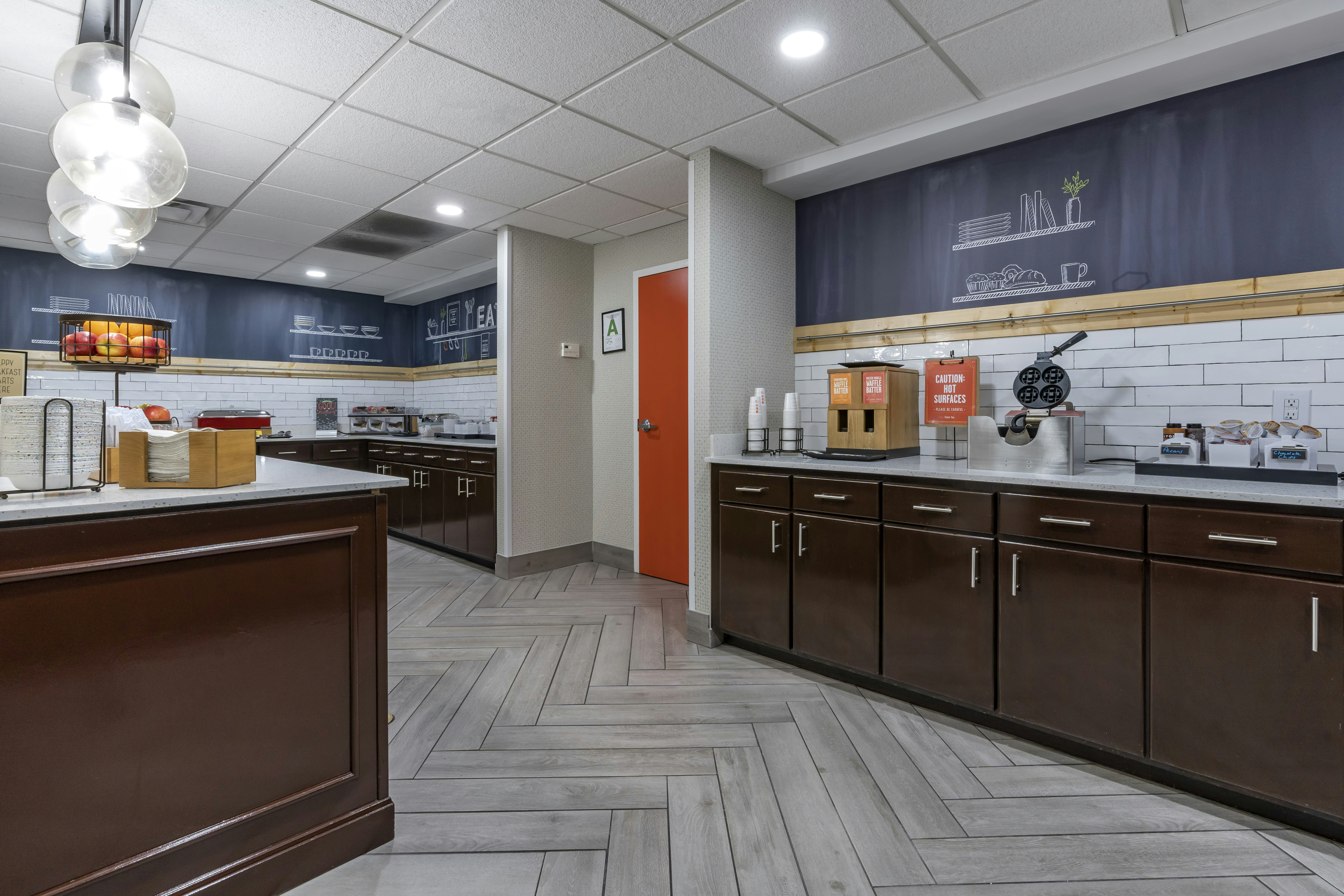 Hampton Inn Suites Louisville 4/46