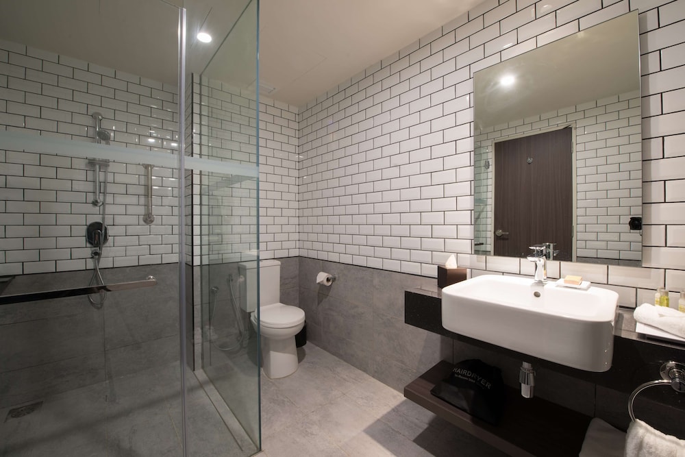 HILTON GARDEN INN KUALA LUMPUR JALAN TUANKU ABDUL RAHMAN NORTH 17/33