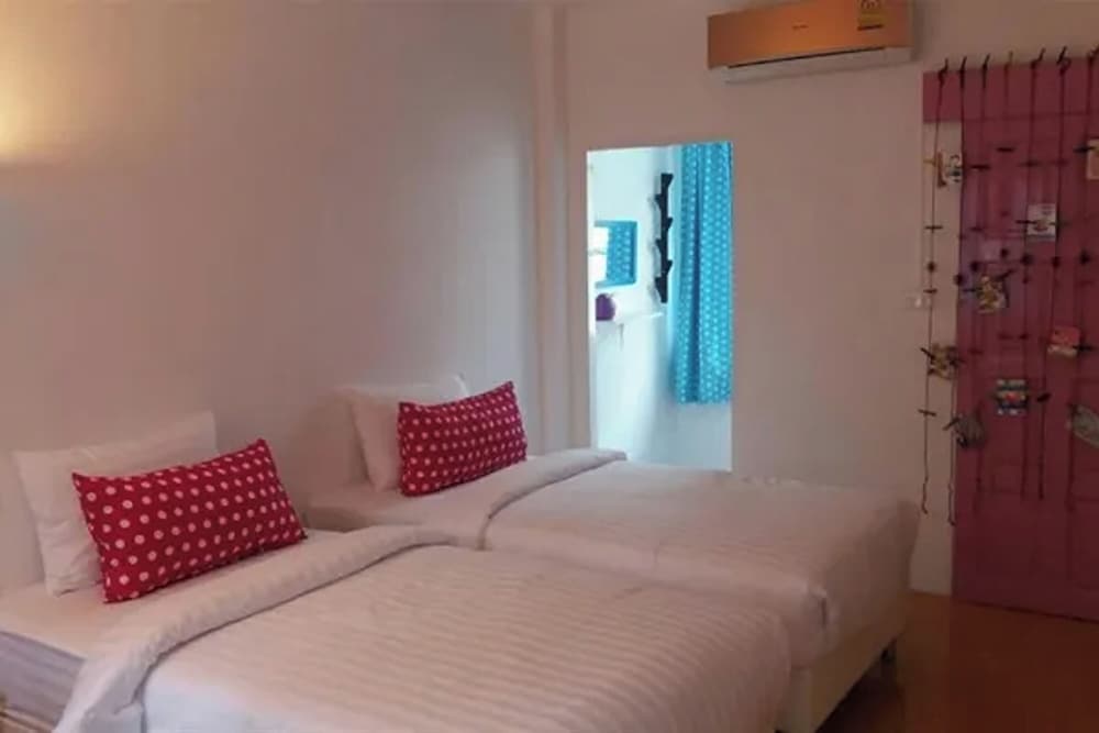 Na-Rak-O Resort 27/70