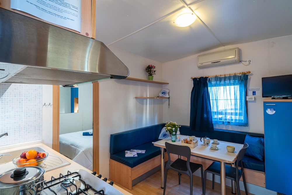 Club del Sole Marina Romea Easy Camping Village 40/58