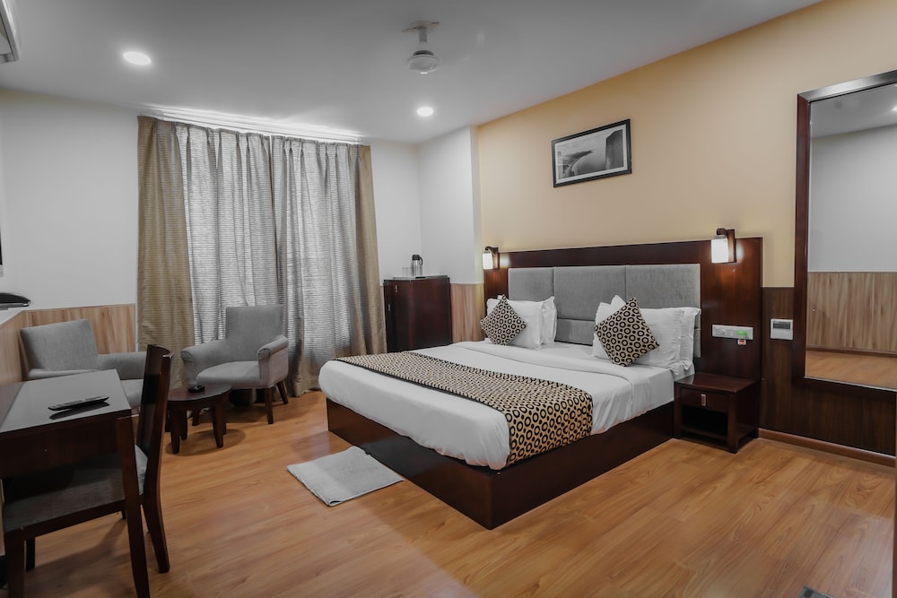 HOTEL ROYAL PALM 20/61