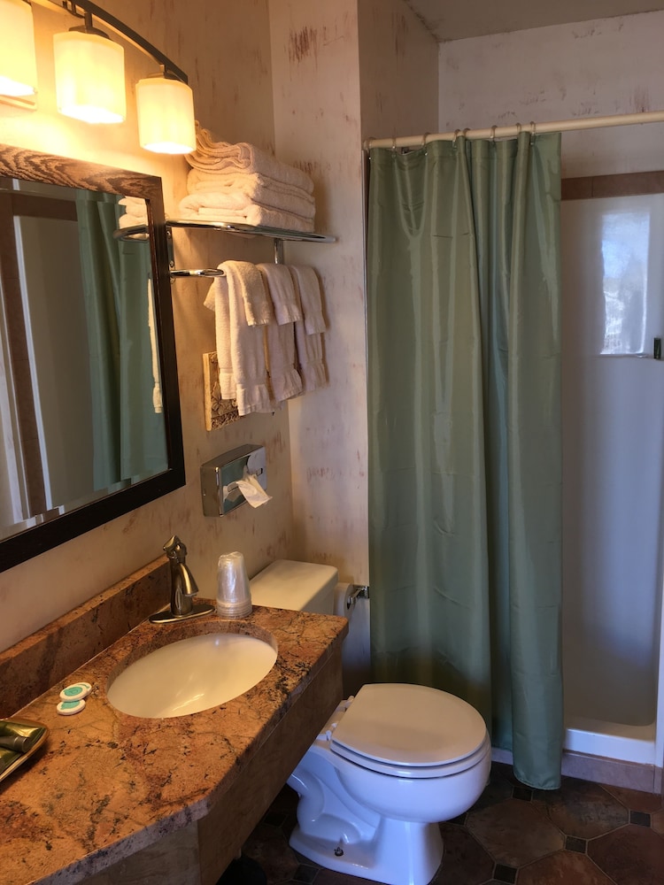 The Riverside Ranch Rv Park Motel & Campground 27/67