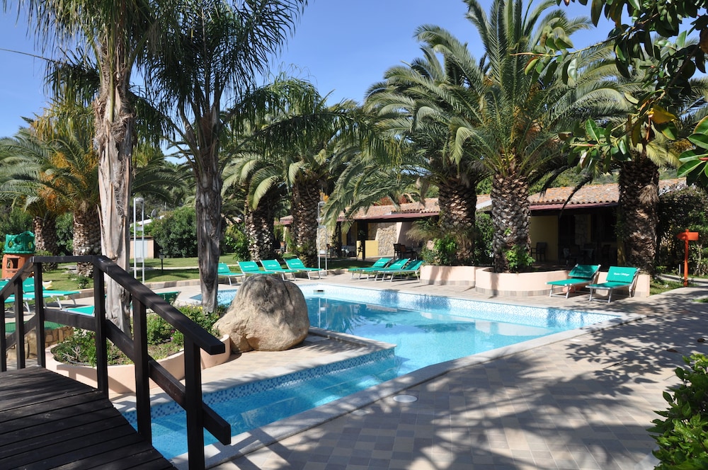 Green Village Resort 11/66