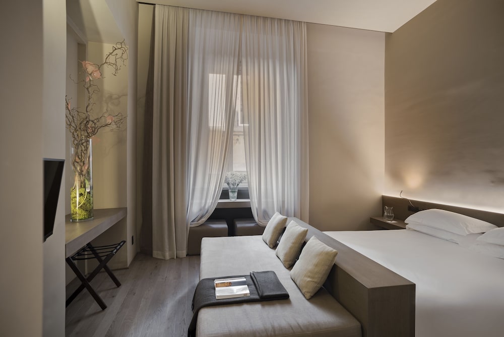 Hotel dei Barbieri 35/54