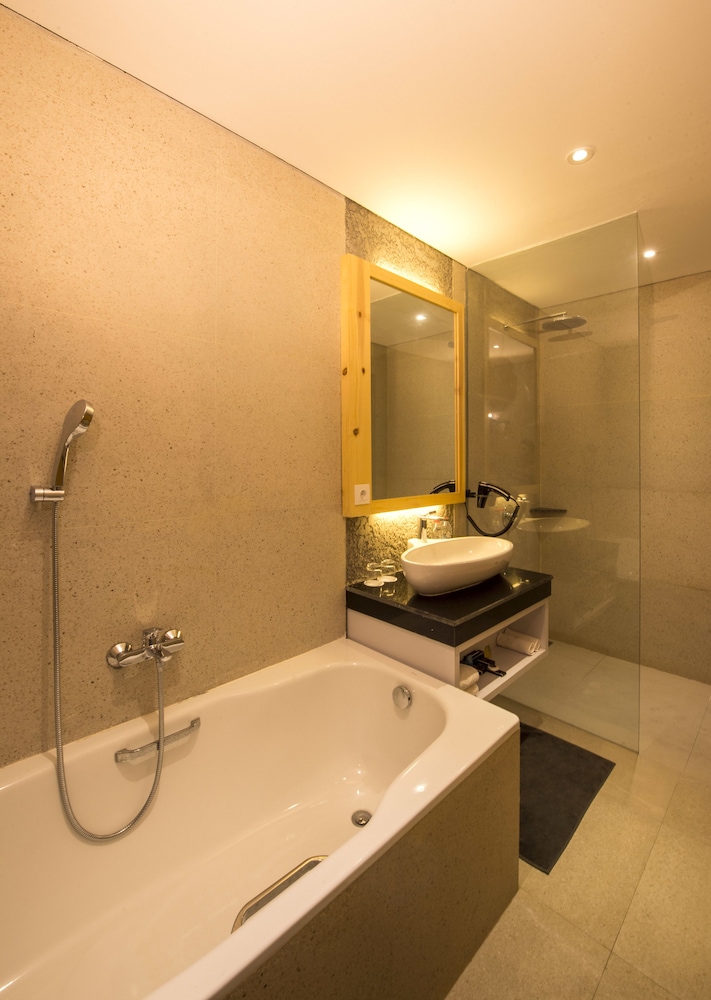 Ayaartta Hotel Malioboro 25/55