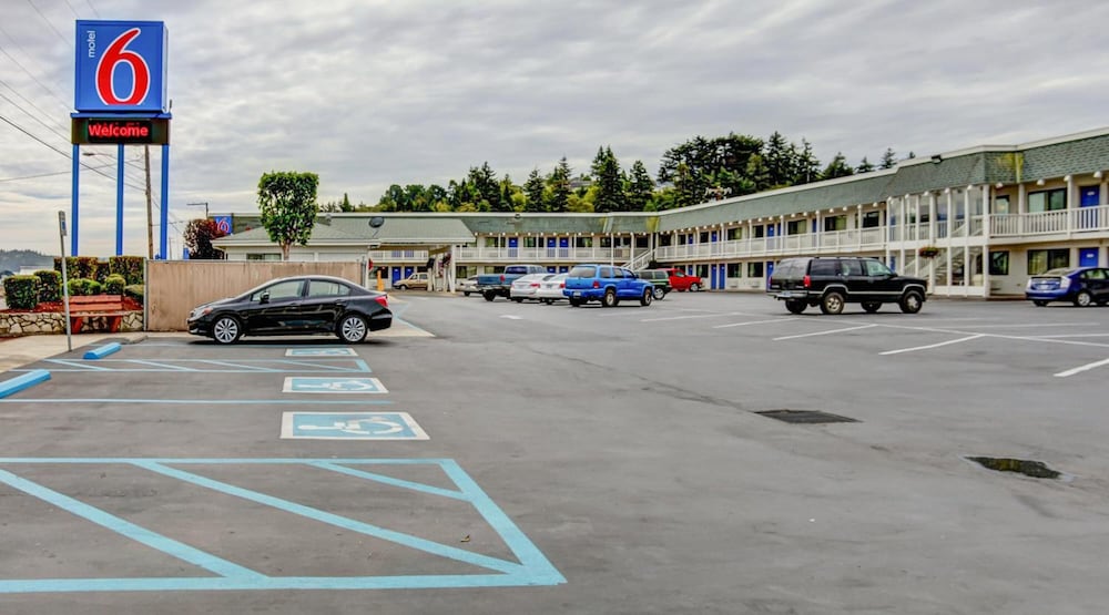 Motel6 Coos Bay, OR 37/42