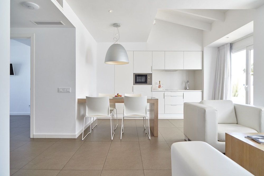 Ibiza Sun Apartments 36/60