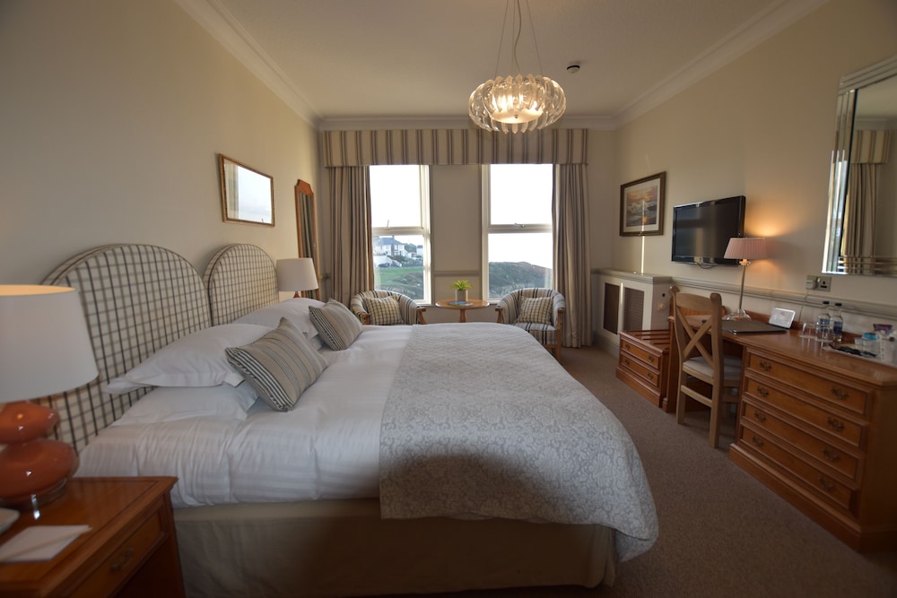 Watersmeet Hotel 12/50
