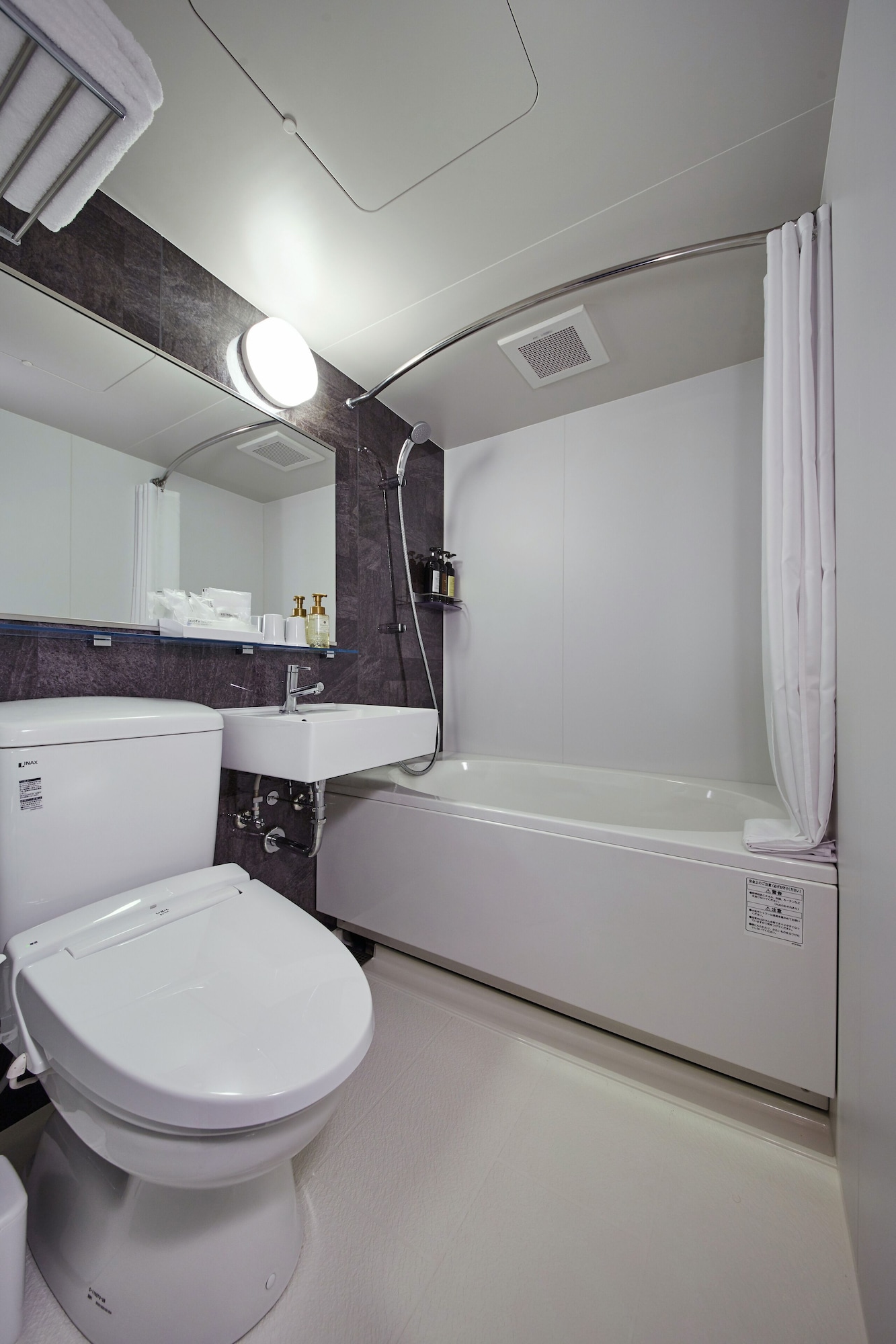 STANDARD, TRIPLE, 3 BEDS