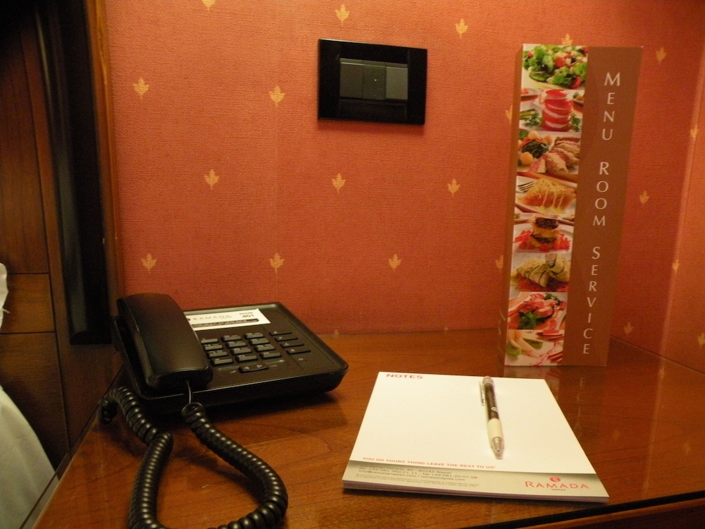 Ramada By Wyndham Naples 41/47