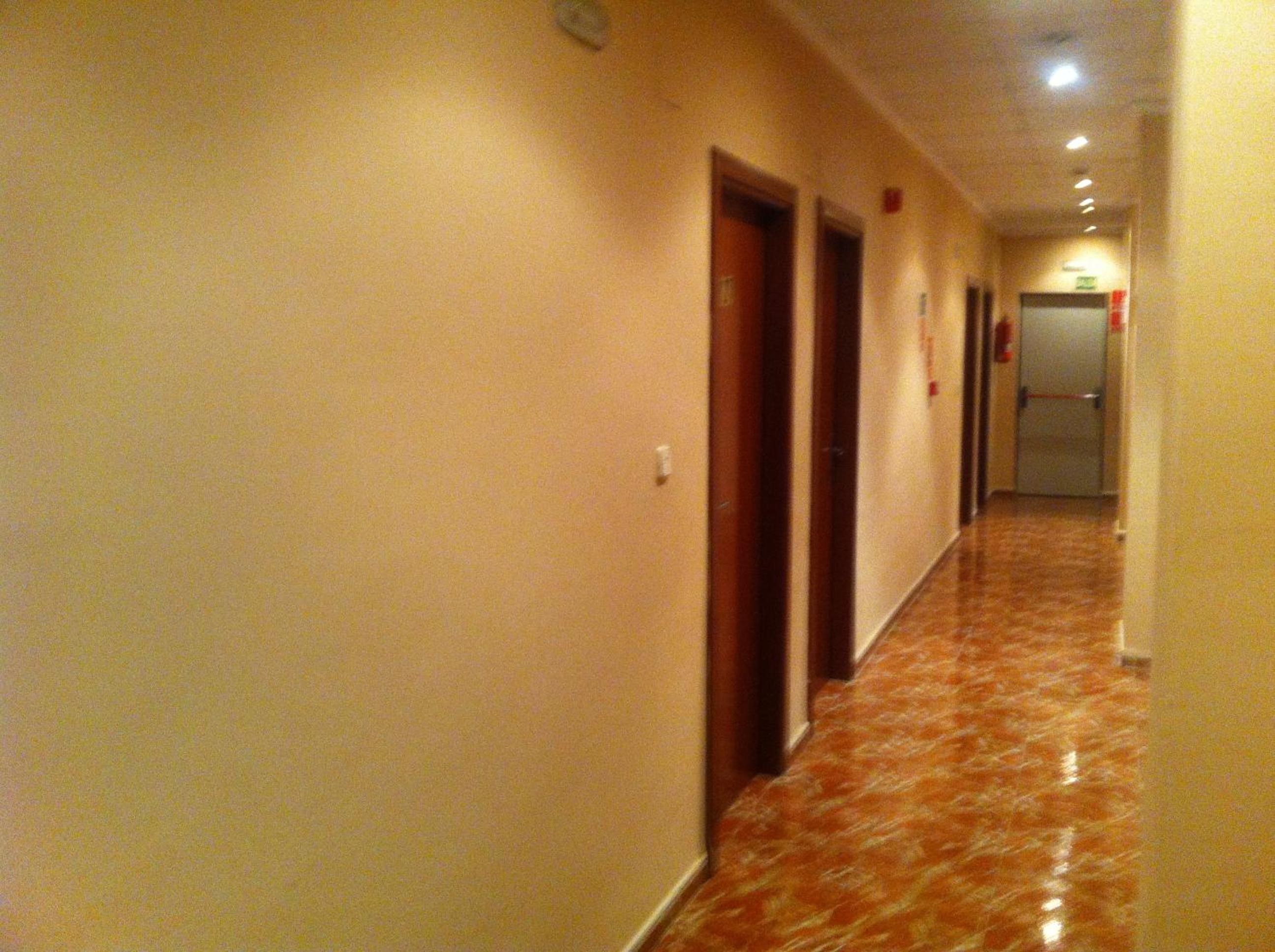 Hotel Manises 5/30
