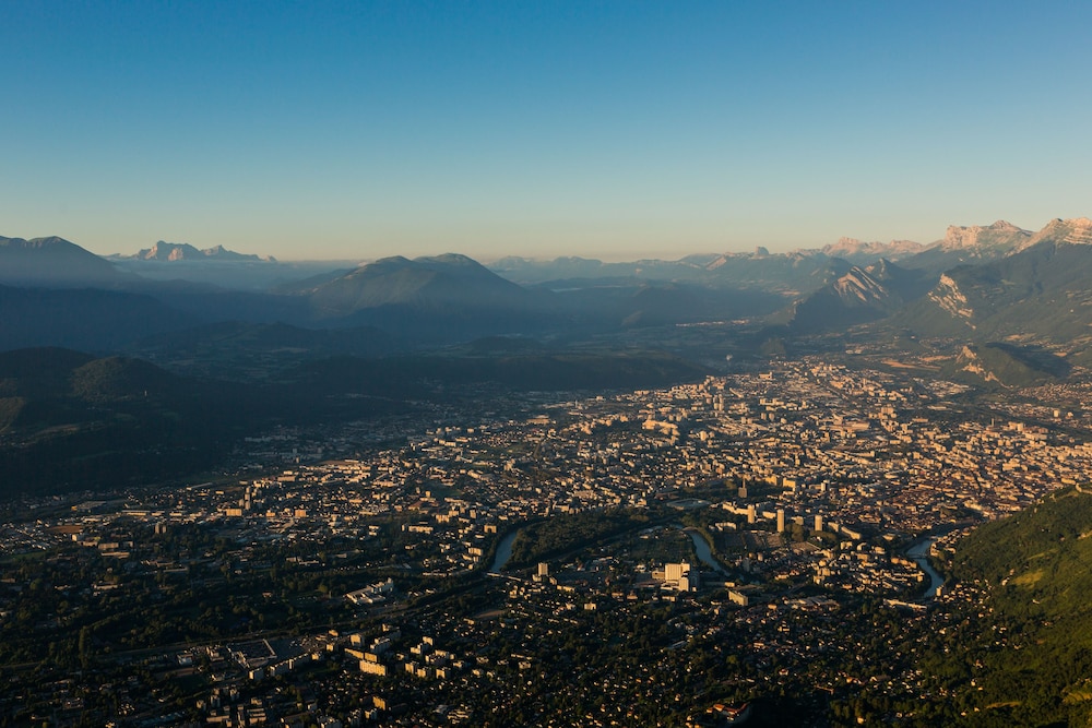 Europe Grenoble Hyper-Centre 43/50