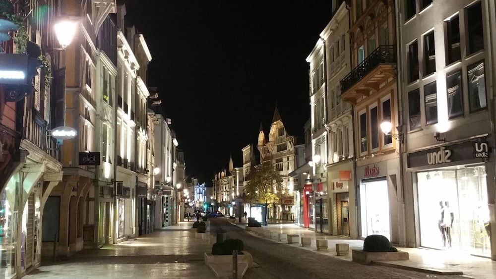 Hôtel Le Splendid 2/34