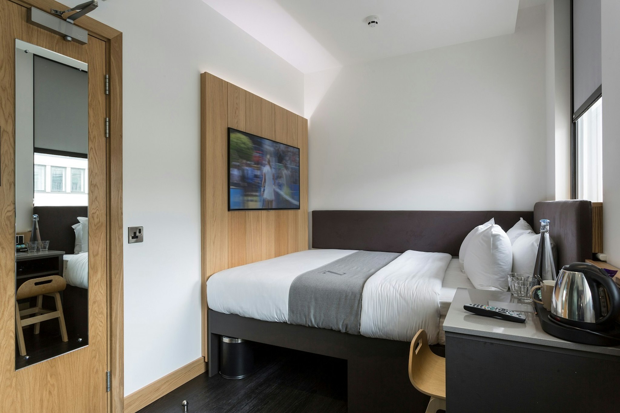 The Z Hotel City 9/24