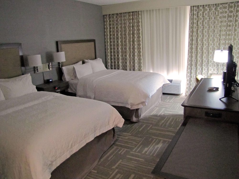 Hampton Inn McPherson KS 15/56