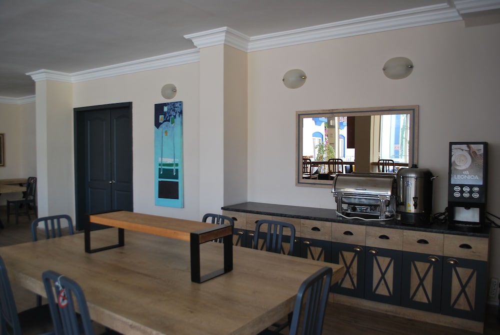 Serpina Hotel - Adults Only 52/68