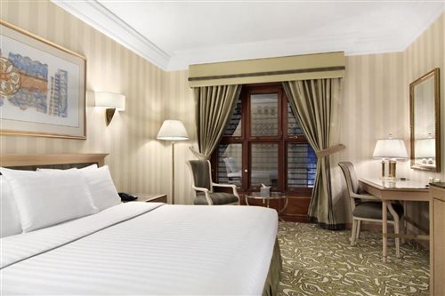 Executive, King Bed