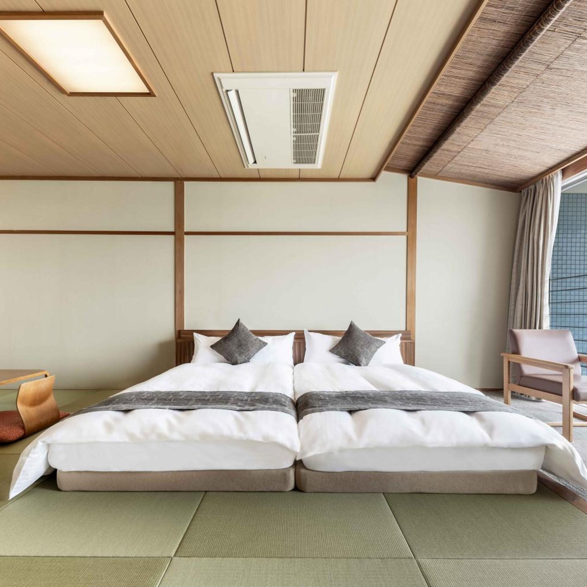Japanese, Twin Beds, with Pool, South Wing