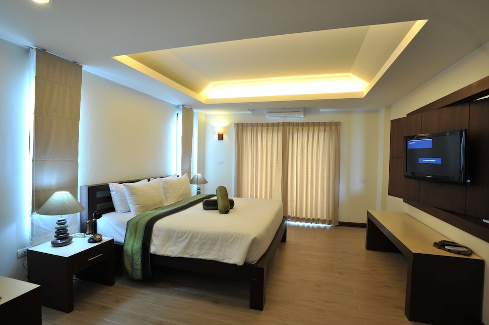 The Charm Boutique Resort & Hotel 12/46
