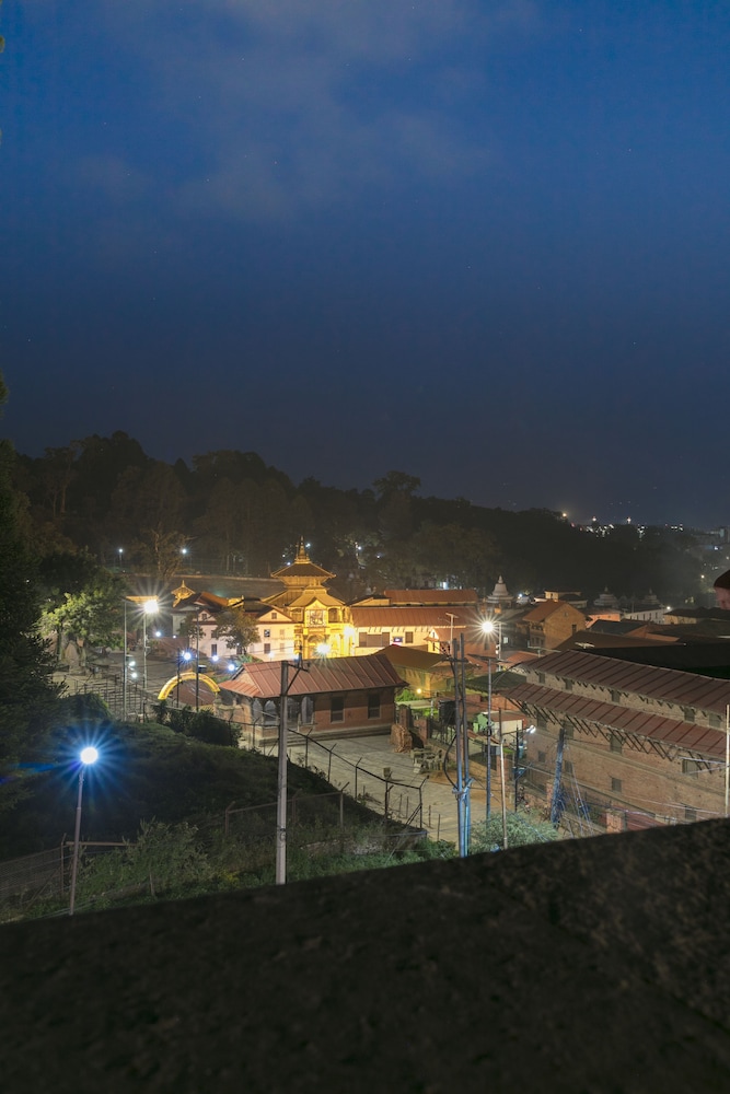 Kailash Kuti Inn 19/20