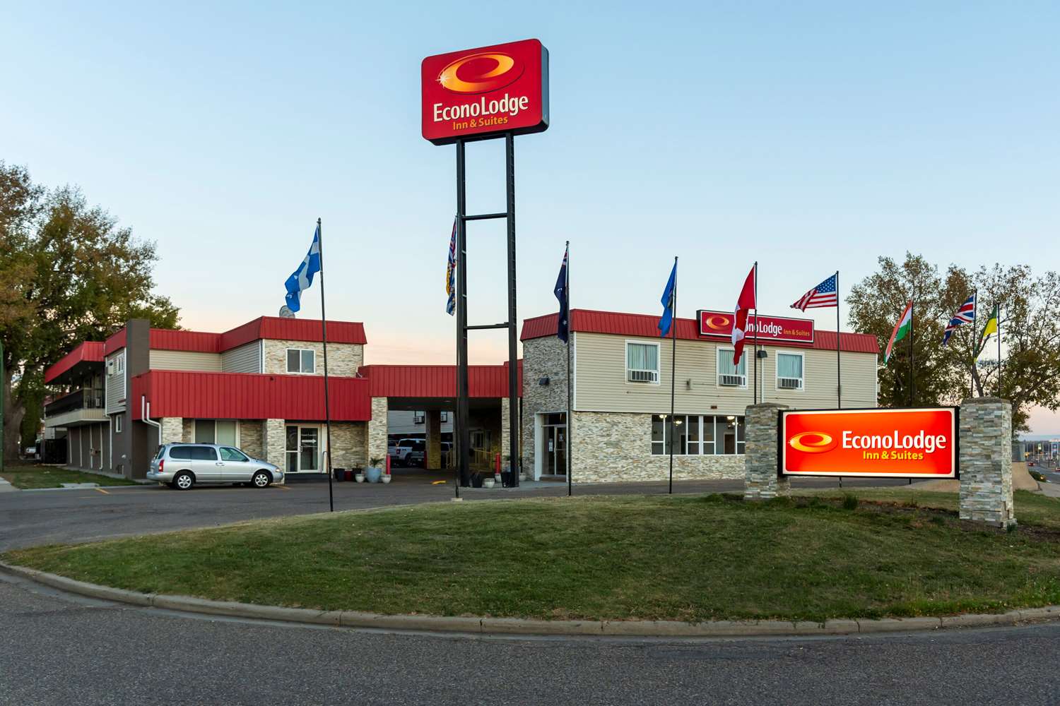 Econo Lodge Inn & Suites Medicine Hat Highway 1 14/14