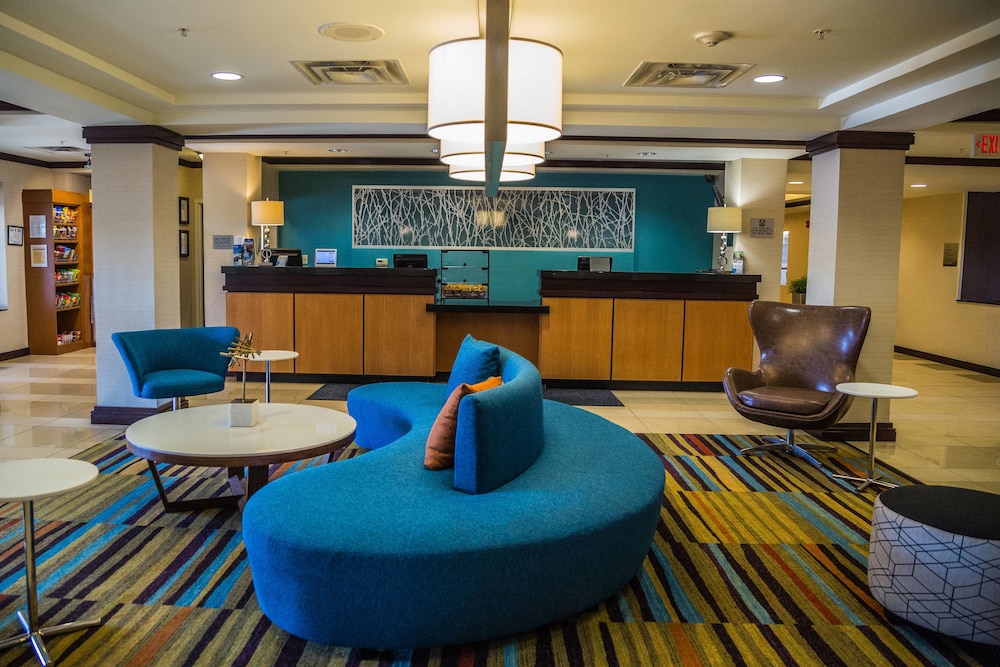 Fairfield Inn Suites By Marriott Morgantown 22/32
