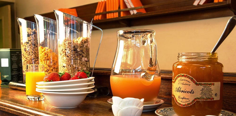 Le Relais Des Trois Chateaux 47/55
