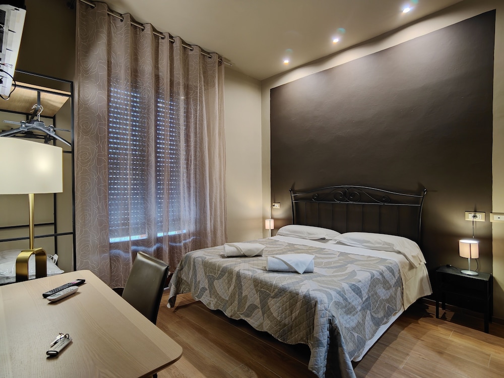 Hotel Albergo Italia 17/33