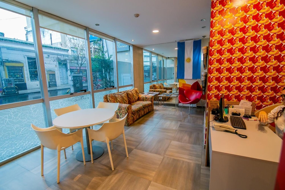 ROBERTA ROSA DE FONTANA SUITES 25/41