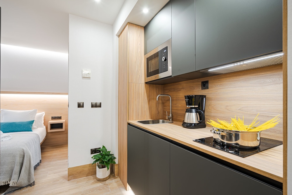 Feelathome Ventas Suites 49/50