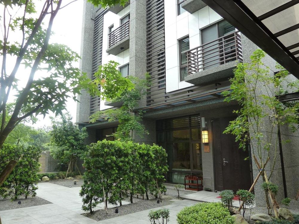 Peace Area Hot Spring Hotel 3/42