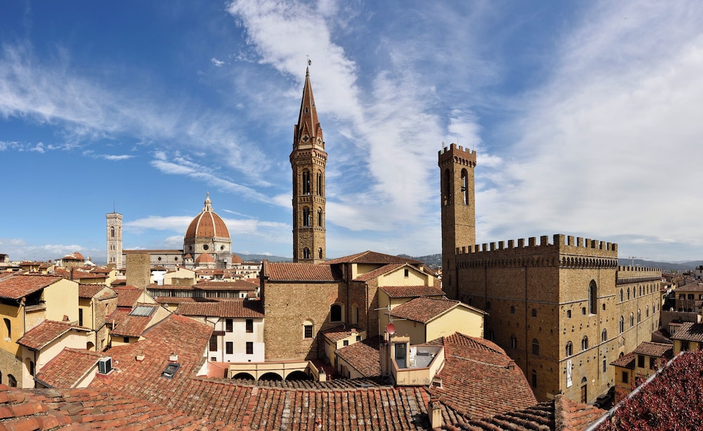 Hotel San Firenze Suites And Spa 60/75