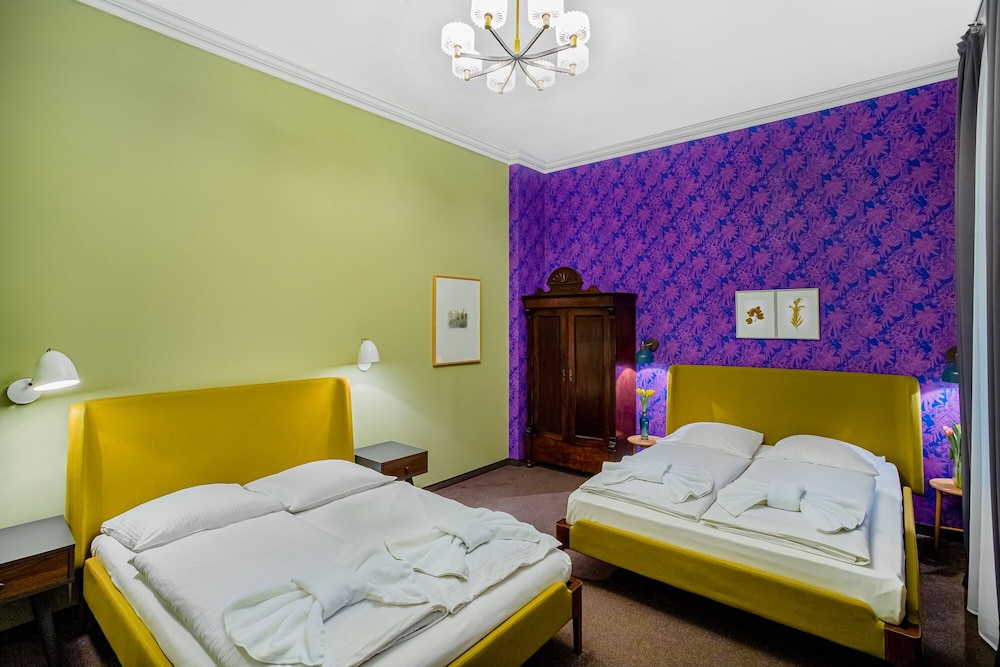 Bellevue Am Kurfurstendamm Hotel 27/62