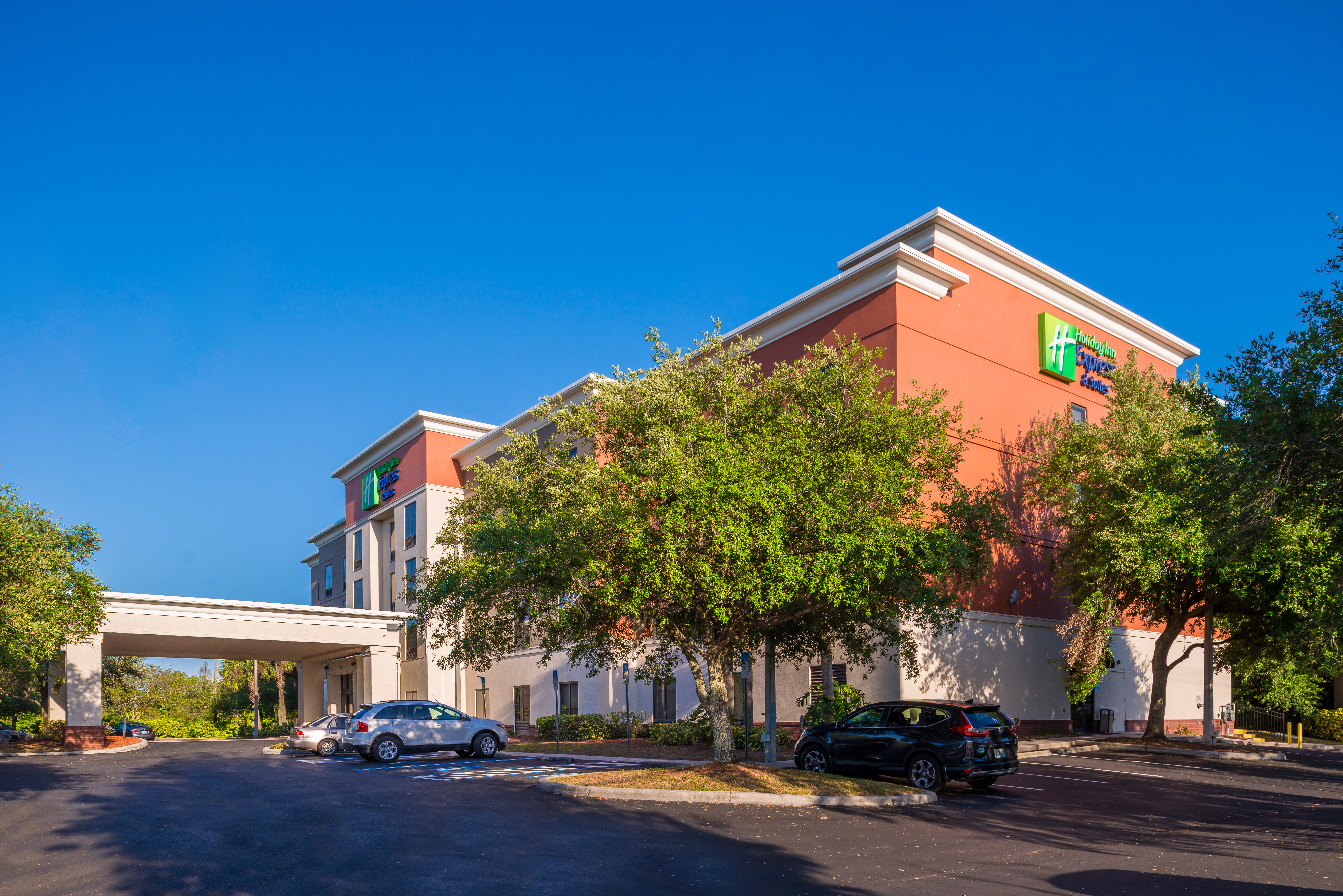 Holiday Inn Express & Suites Tampa-Anderson Rd/Veterans Exp, an IHG Hotel 59/68