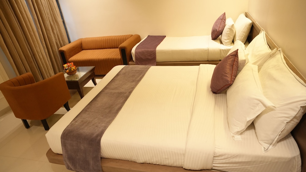 Jivanta Hotel 35/50