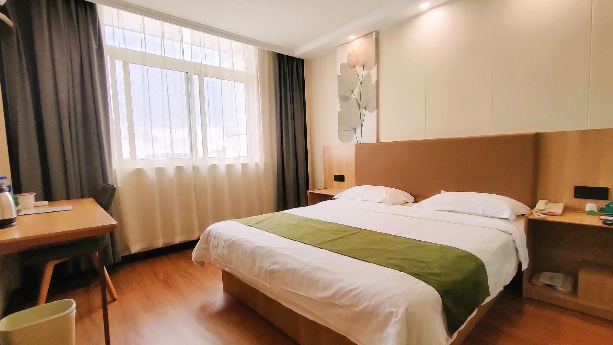 SUPERIOR, DOUBLE BED