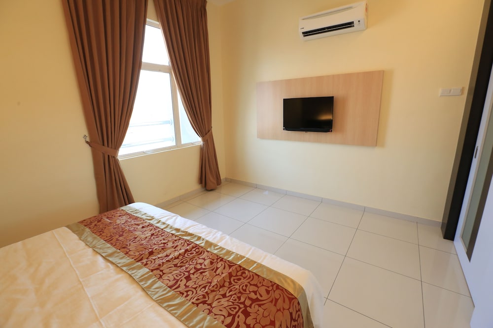Supreme Hotel 32/41