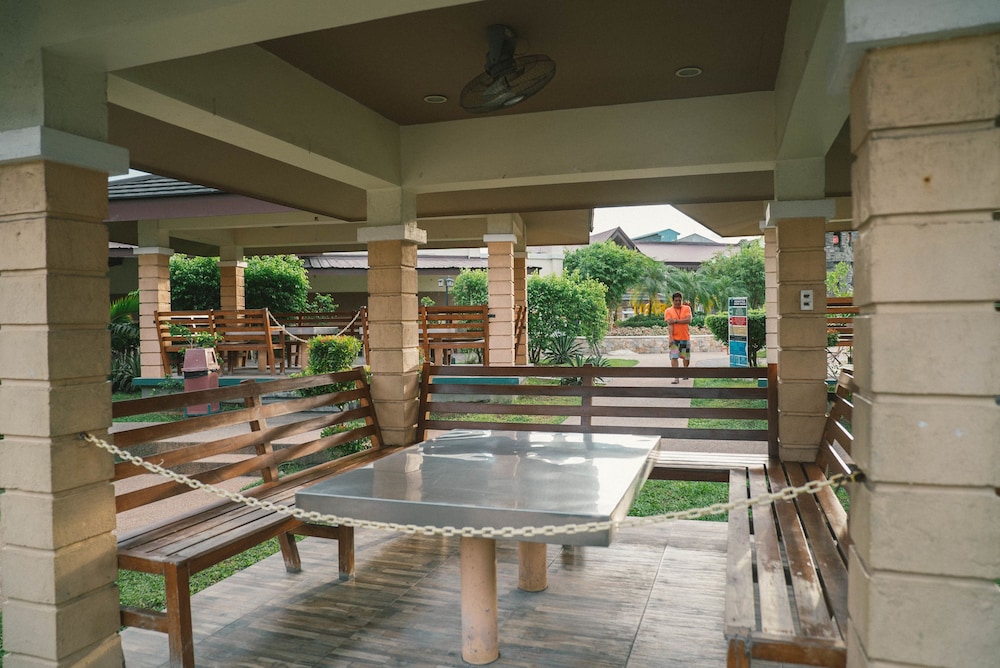 Cebu Westown Lagoon - South Wing 46/57