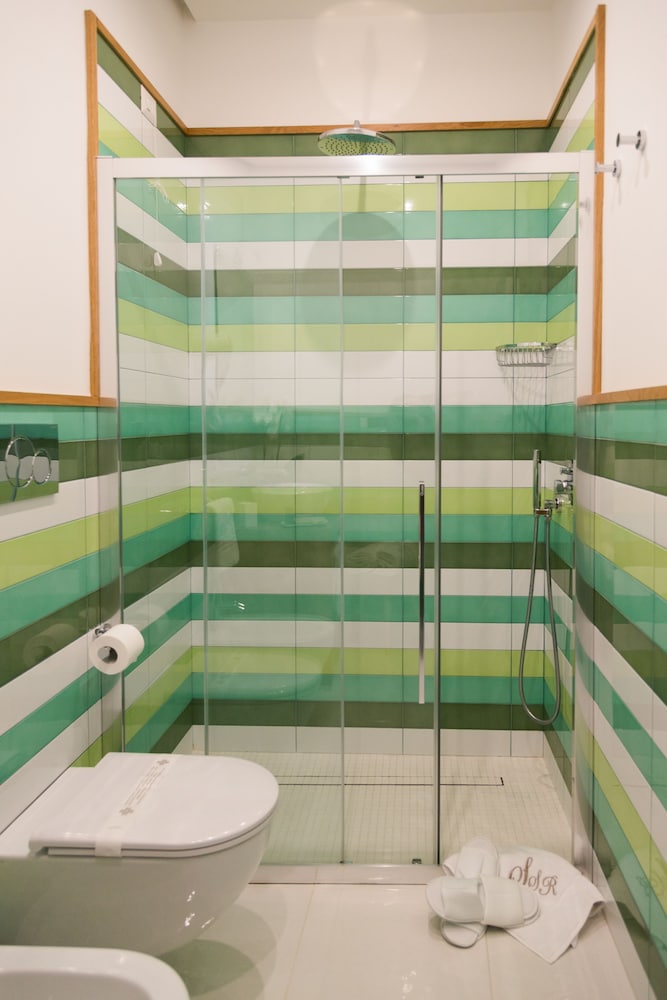 Sorrento Luxury Rooms 38/42