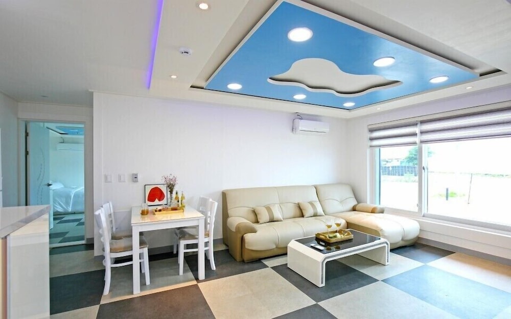 Gyeongju The One Pension 37/50