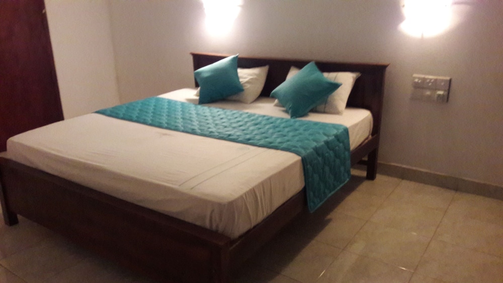Rani Inn 16/47