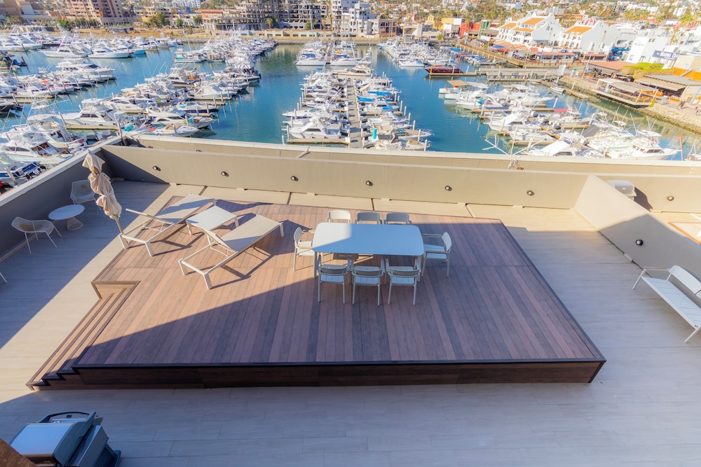 The Paraiso Residences at Marina Cabo 3/55