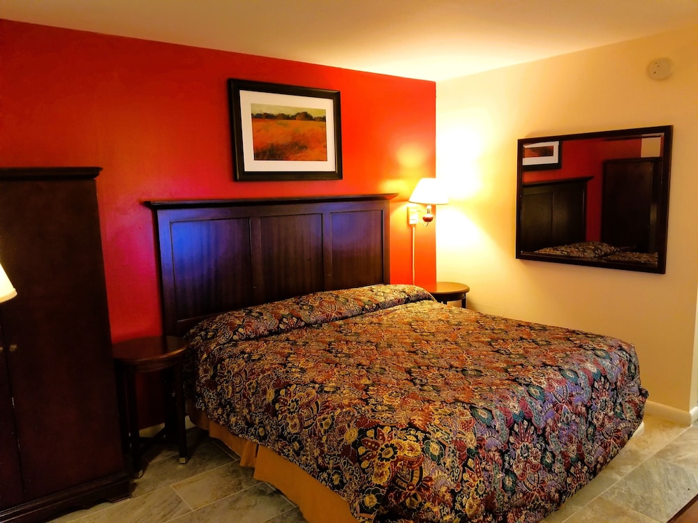 Americas Best Value Inn Arkansas City 12/28