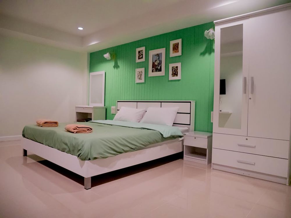 Uj Apartment 13/39