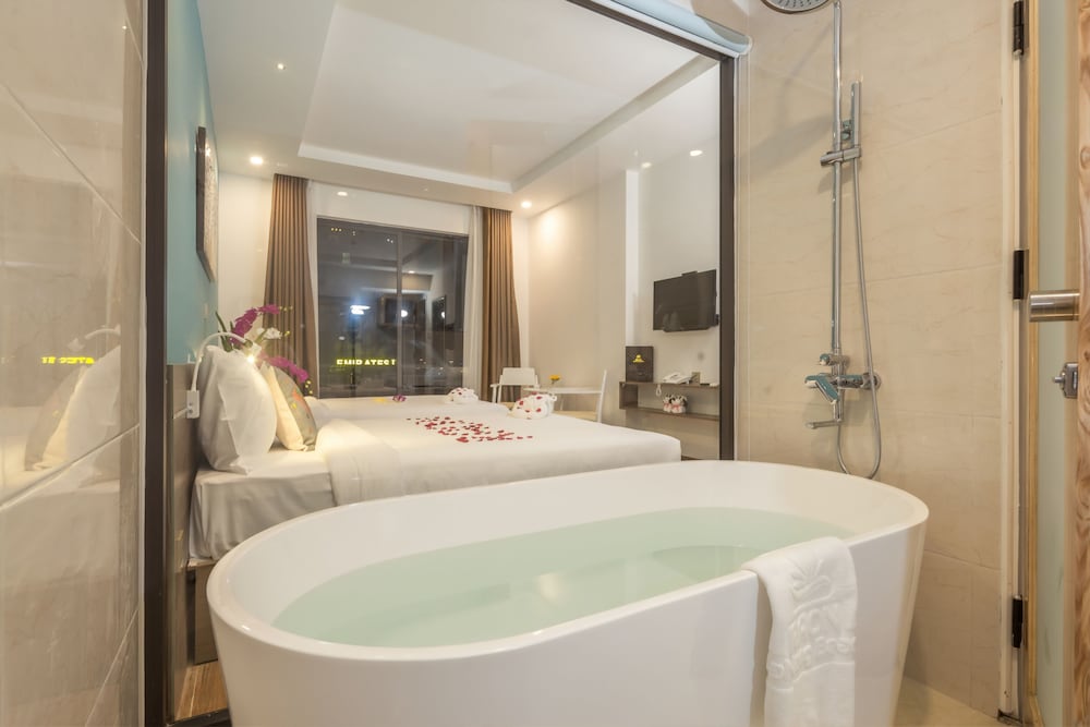 Raon Danang Beach Hotel 30/73