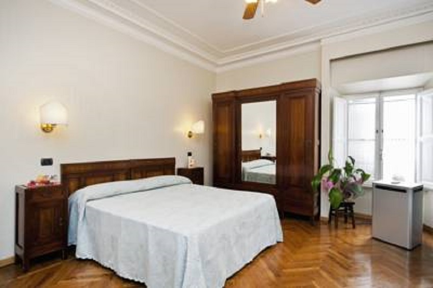 Economy, Double Bed